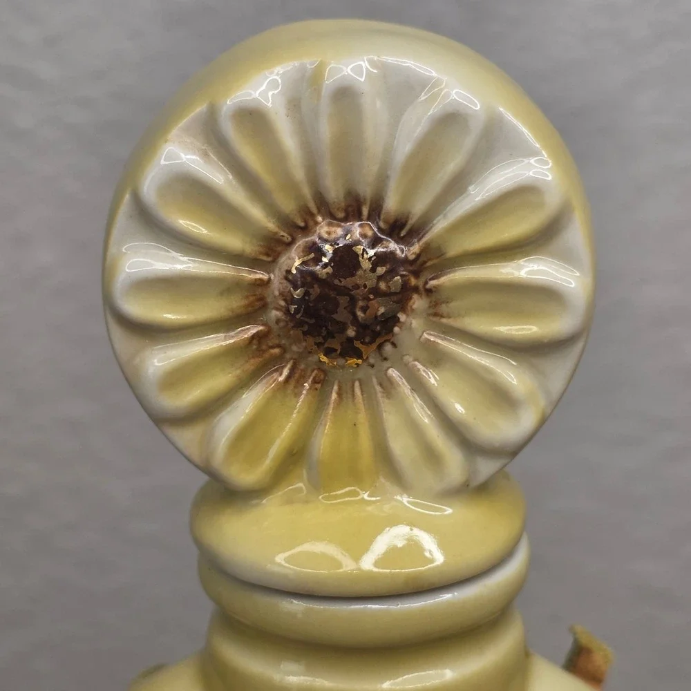 Vintage 1961 Jim Beam Kansas Centennial 1861-1961 Souvenir Whiskey Decanter 12